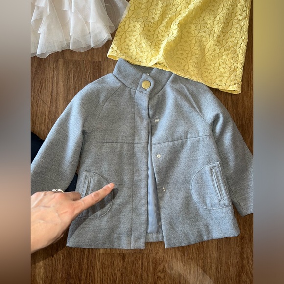 Bundle of dresses and coats for girls size 5 - Picture 5 of 8